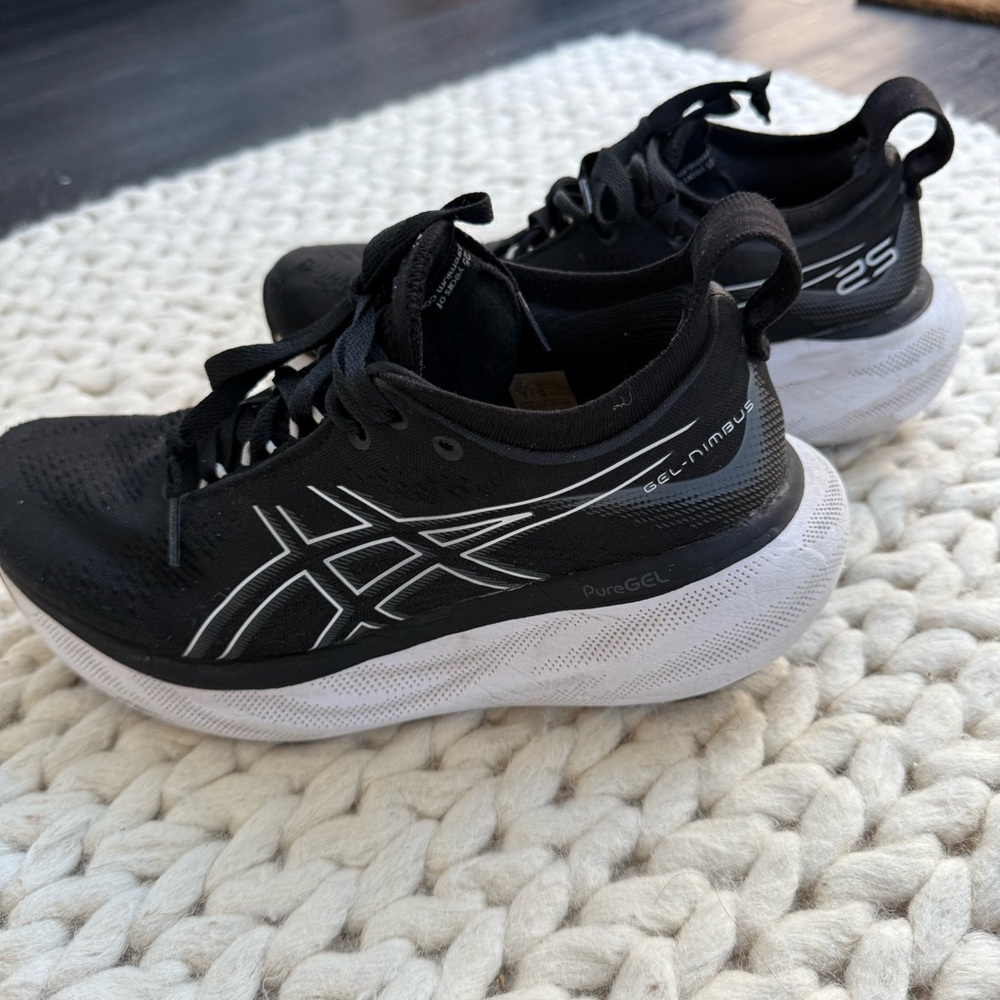Asics GEL-NIMBUS 25 Women Size 7 Black Running Shoes
